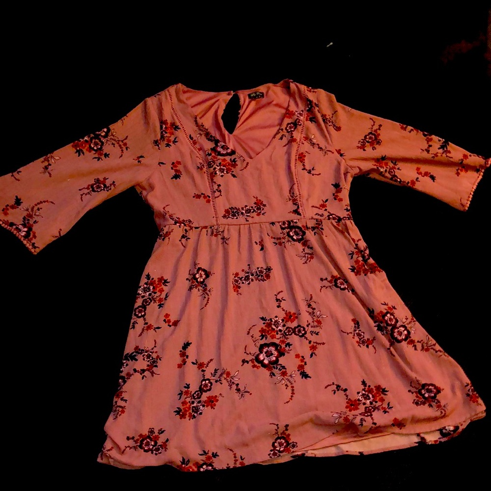 Women’s mid length dress